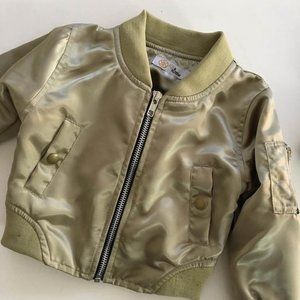 *NWT* 5T Satin Bomber